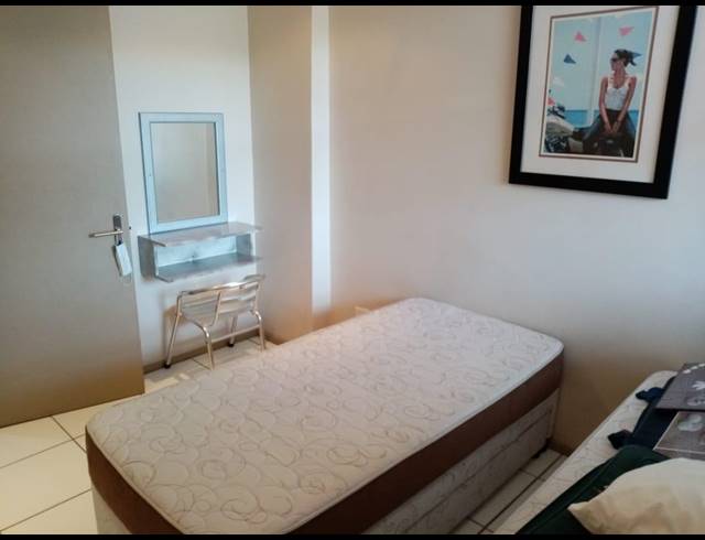 2 BEDROOM APARTMENT TO LET IN POINT WATERFRONT